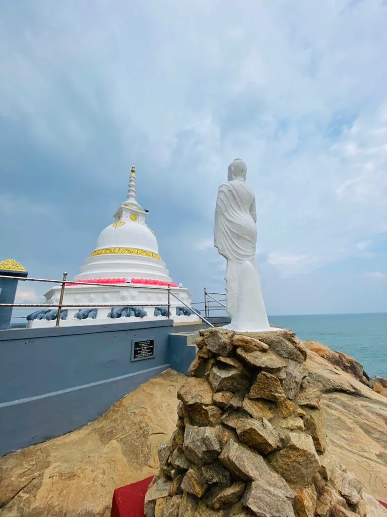 Kirinda Stupa